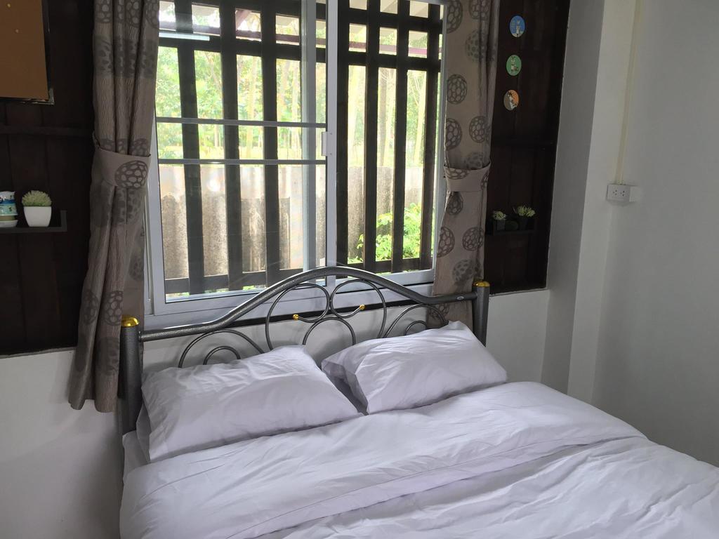 Hora Home Lampang Exterior photo
